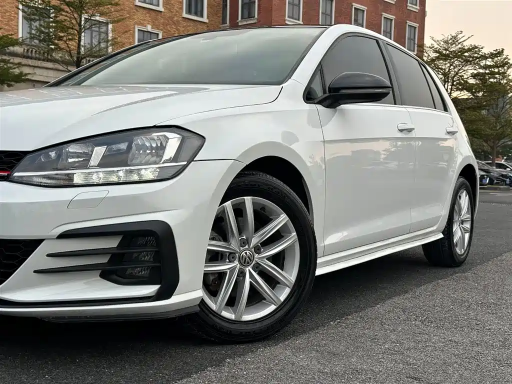 Volkswagen Golf 2019 280TSI DSG Comfort (China V) фото 14