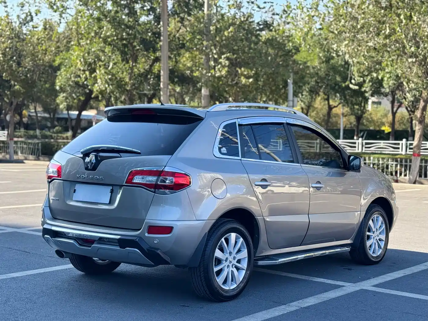 Renault Koleos (Import) 2014 2014 Facelift 2.0L 2WD Fashion Edition