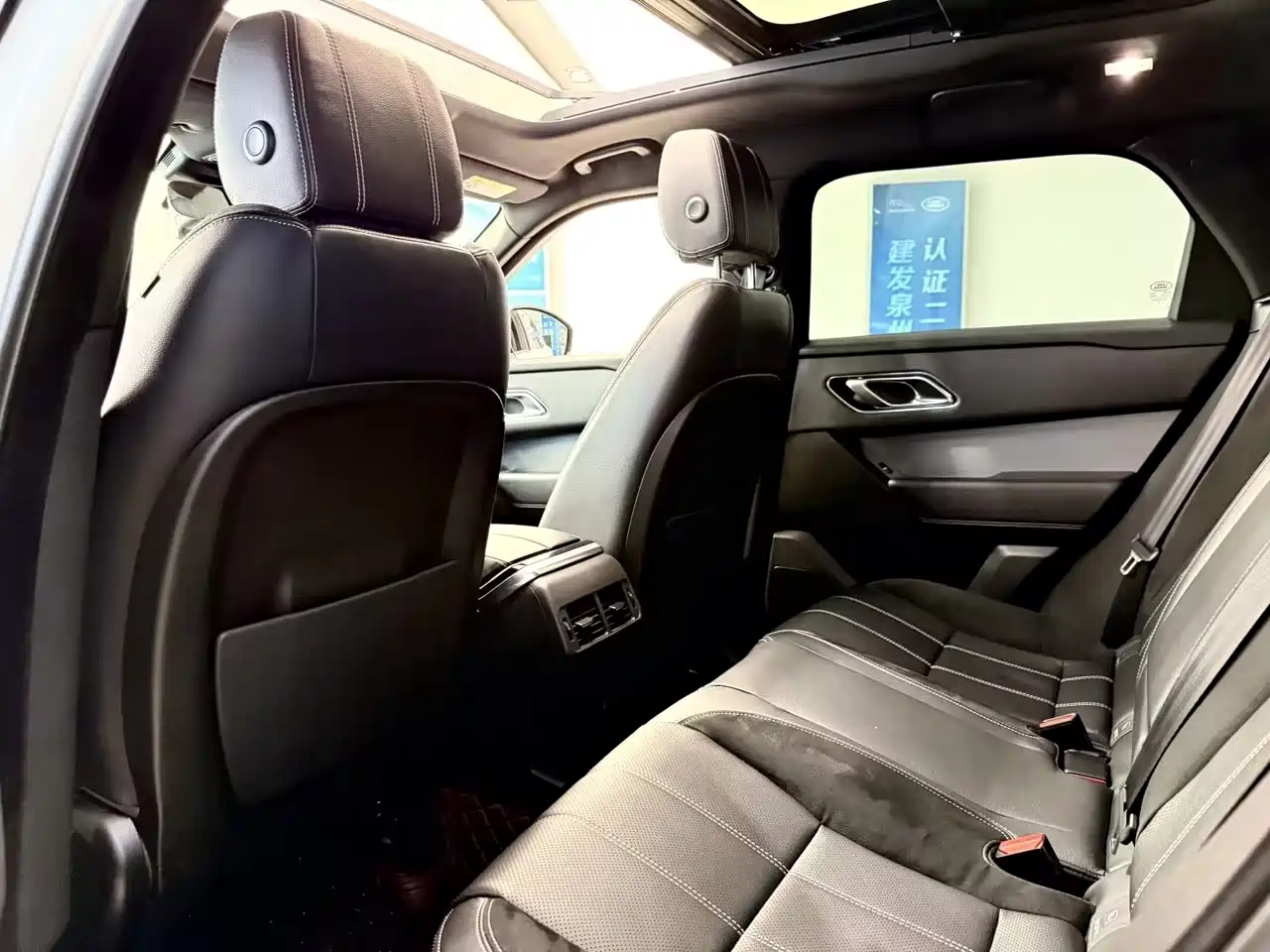 Land Rover Range Rover Velar 2018 P250 S фото 11