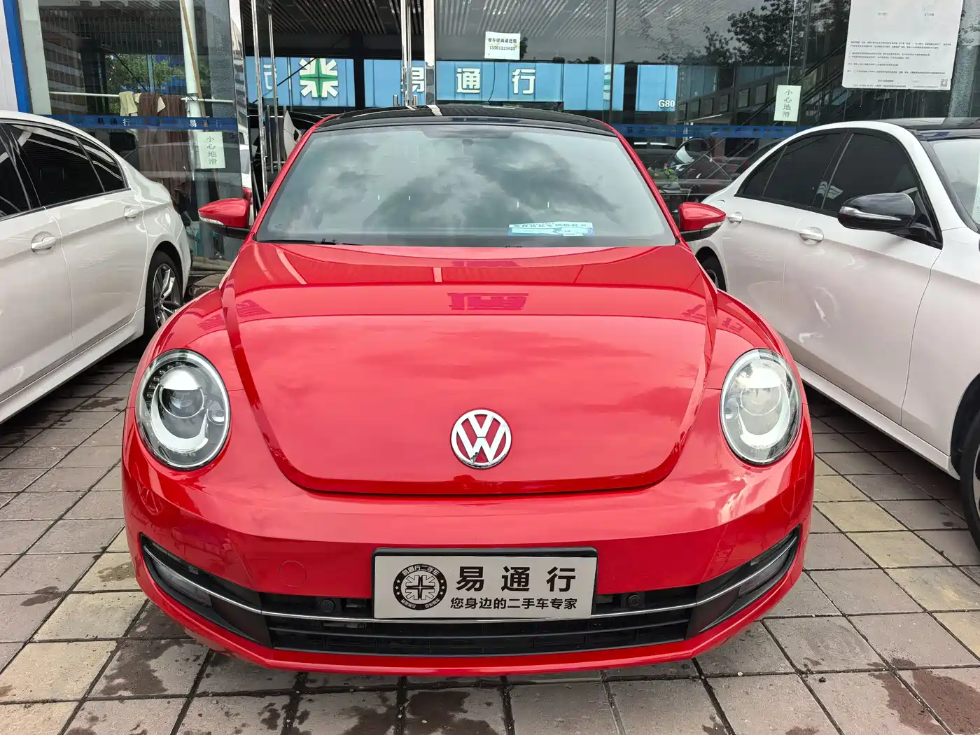 Volkswagen Beetle 2016 Model 180TSI Club Edition фото 2