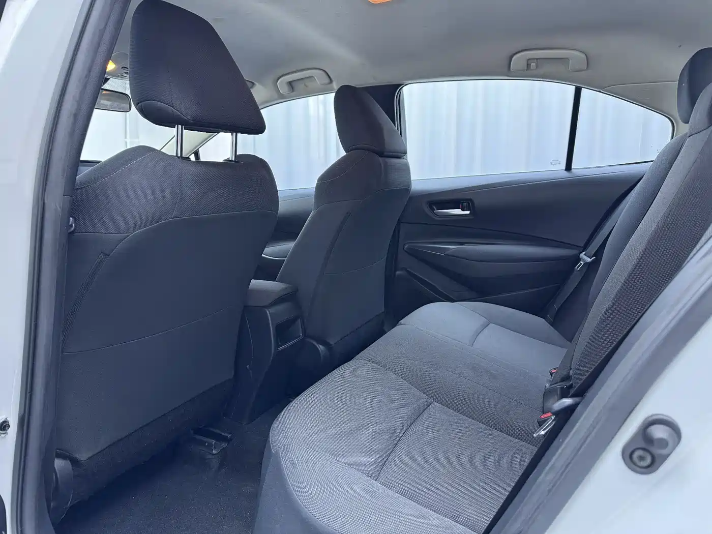 Toyota Corolla 2023 1.5L Pioneer Edition фото 5
