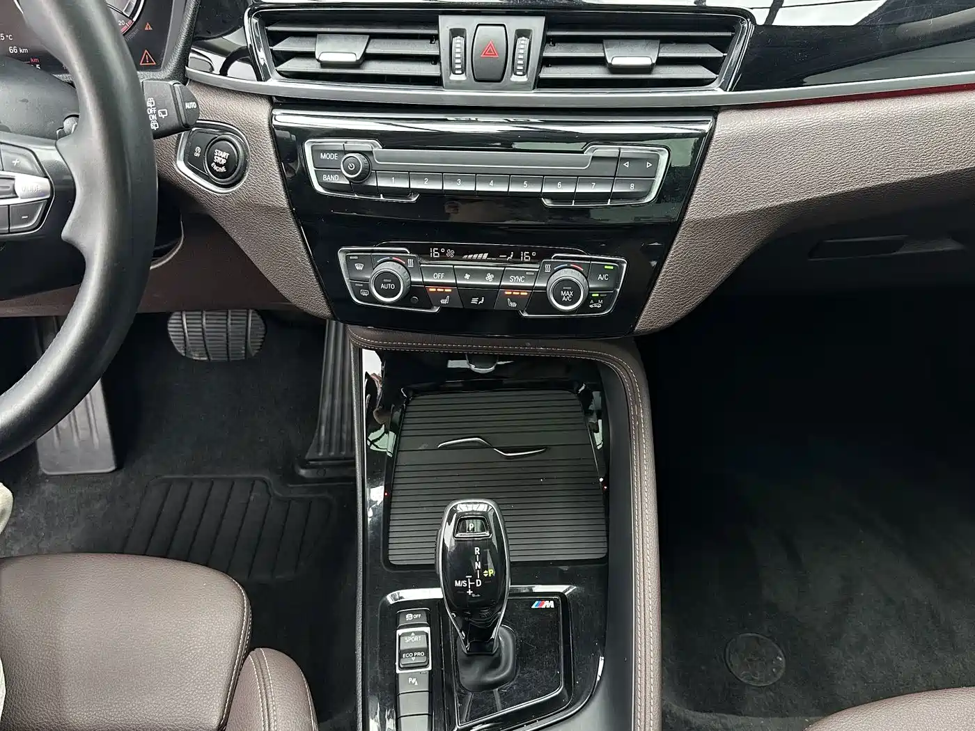  BMW BMW X1 2022 sDrive20Li Premium 14
