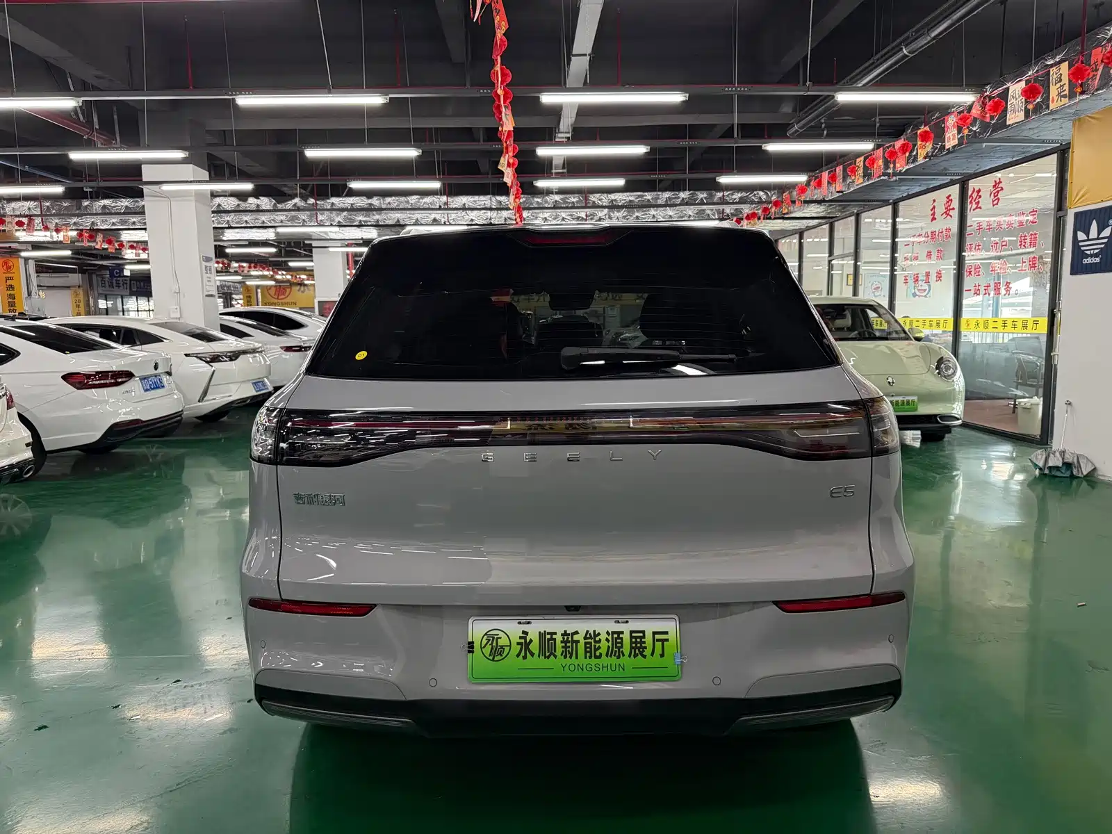 Фото 8 - Geely Galaxy Galaxy E5