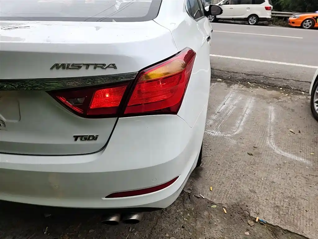 Hyundai Mistra 2016 1.6T Automatic Smart GLS фото 8