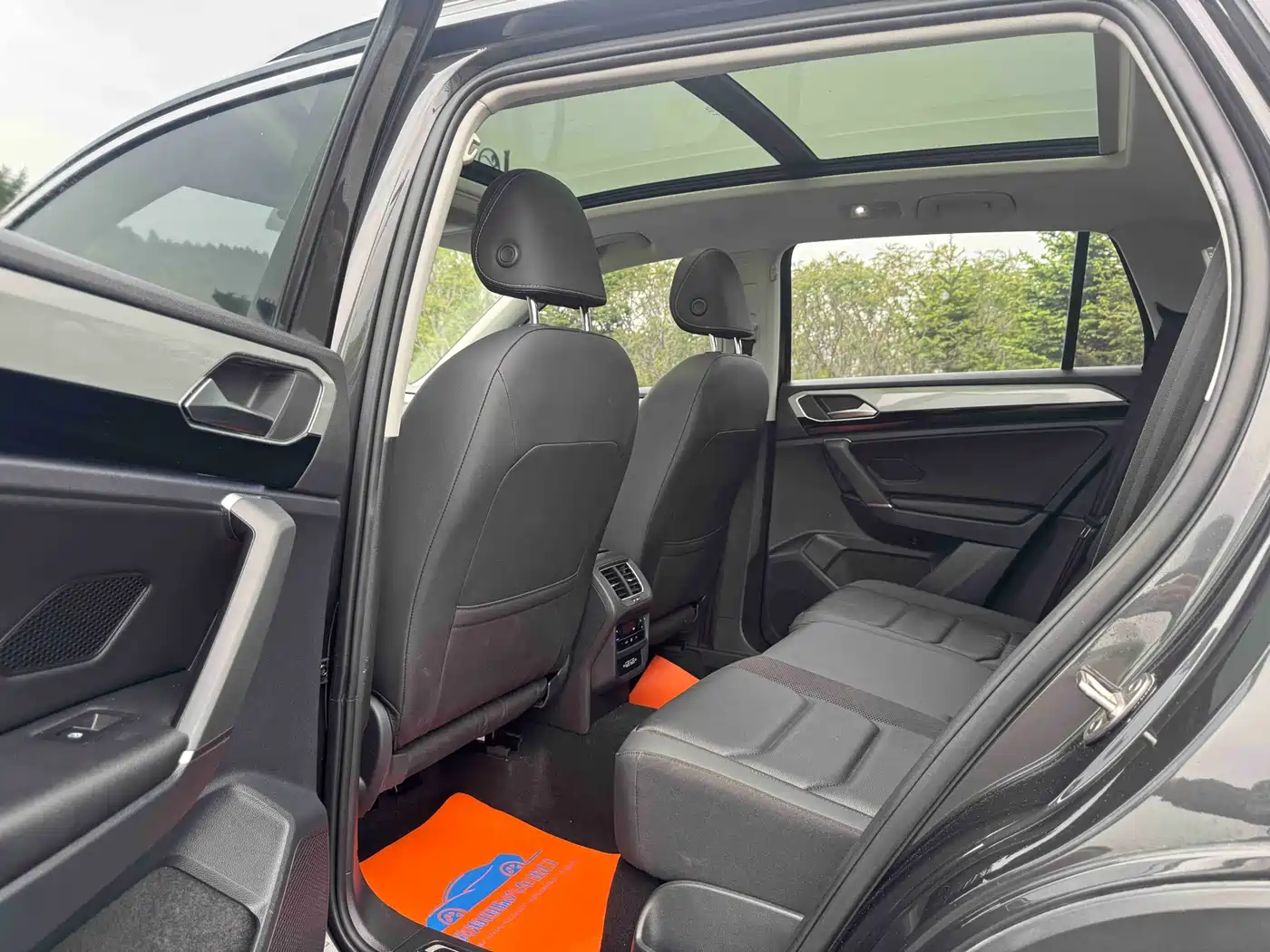 Volkswagen Tayron 2022 280TSI 2WD Luxury Smart Connect Edition фото 8
