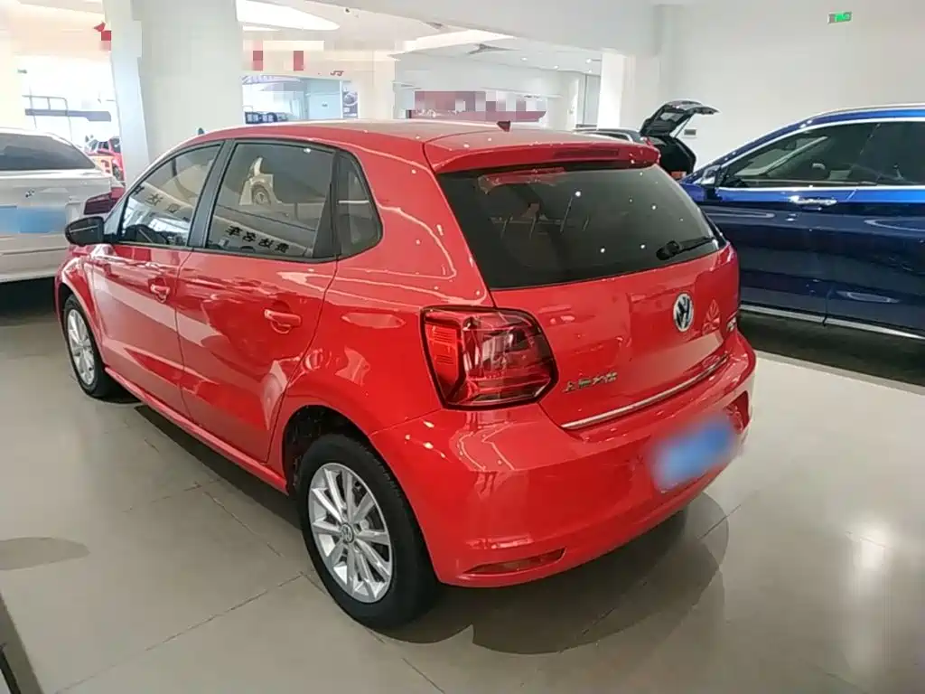 Volkswagen Polo 2016 2016 1.6L Automatic Luxury