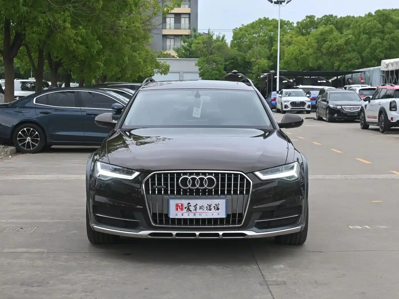 Audi A6 (Import) 2015 3.0T allroad quattro фото 2