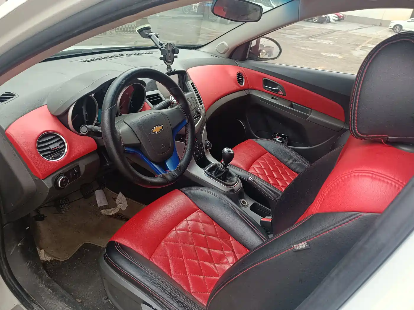 Chevrolet Cruze 2013 1.6L SE WTCC Edition MT фото 7