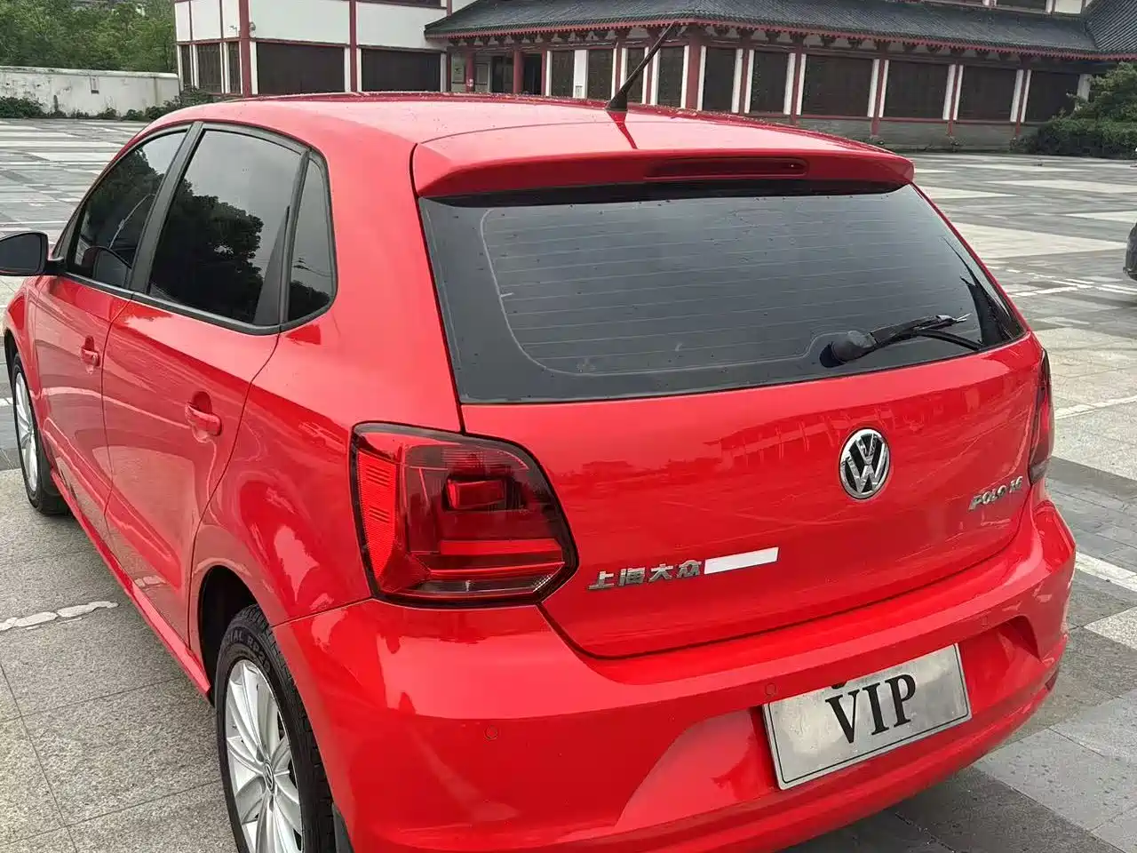 Volkswagen Polo 2014 1.6L Automatic Comfort Edition фото 8