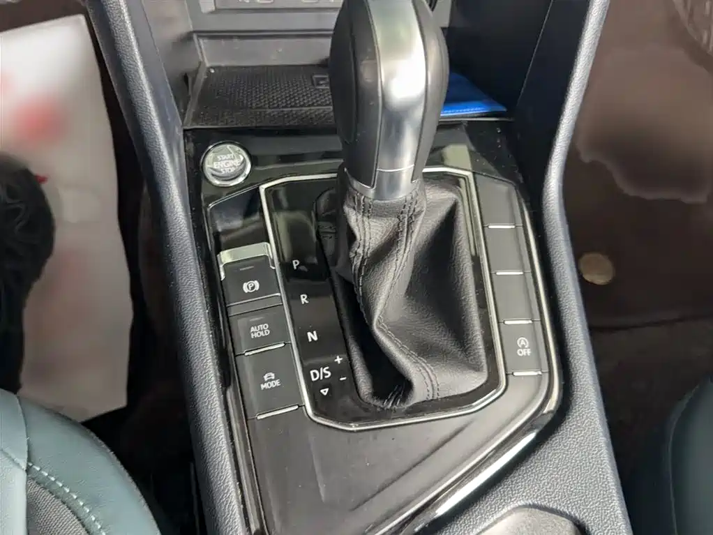 Volkswagen Tharu 2023 300TSI 2WD Full Moon Edition фото 10