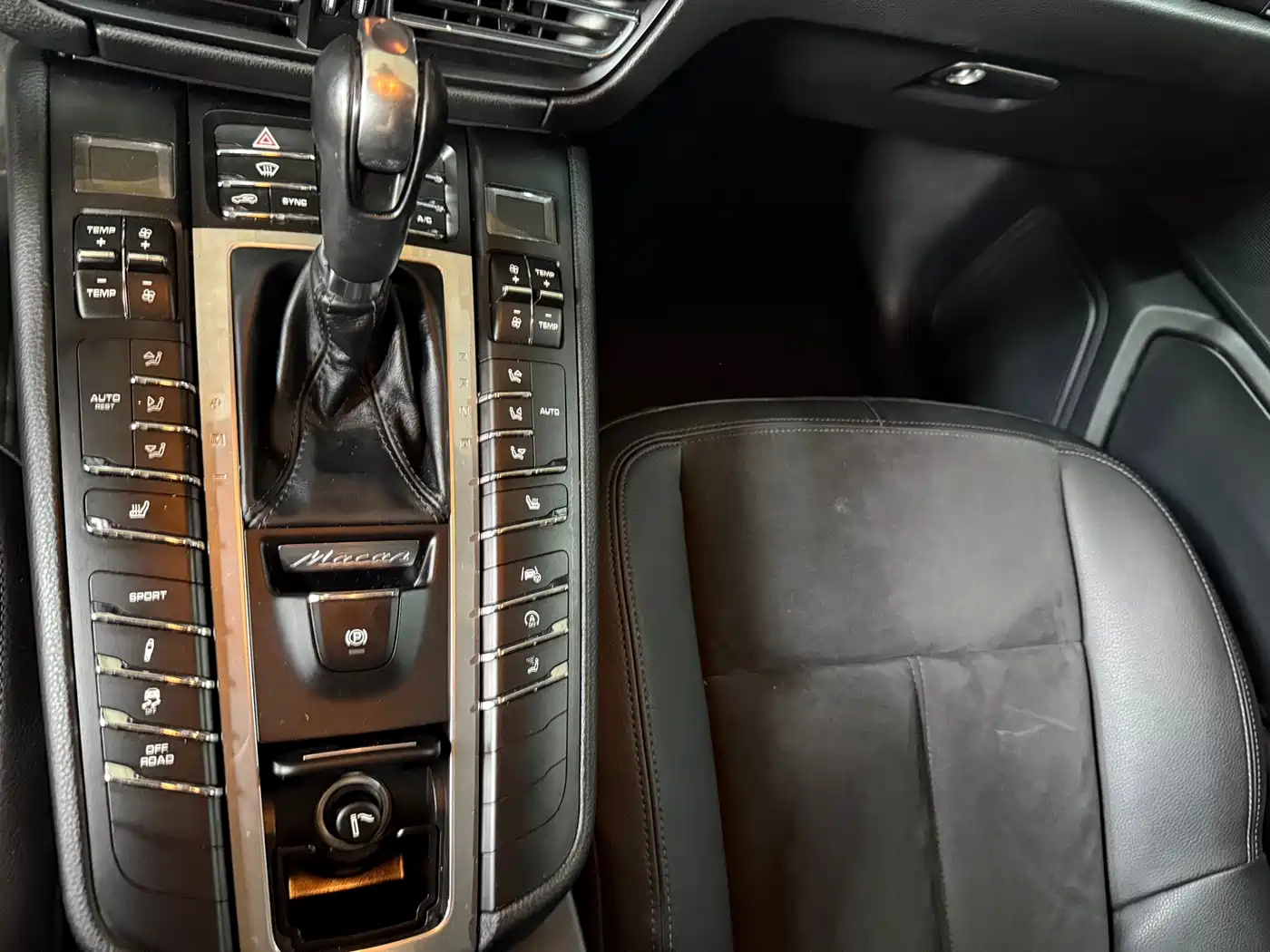 Porsche Macan 2018 Macan 2.0T фото 8
