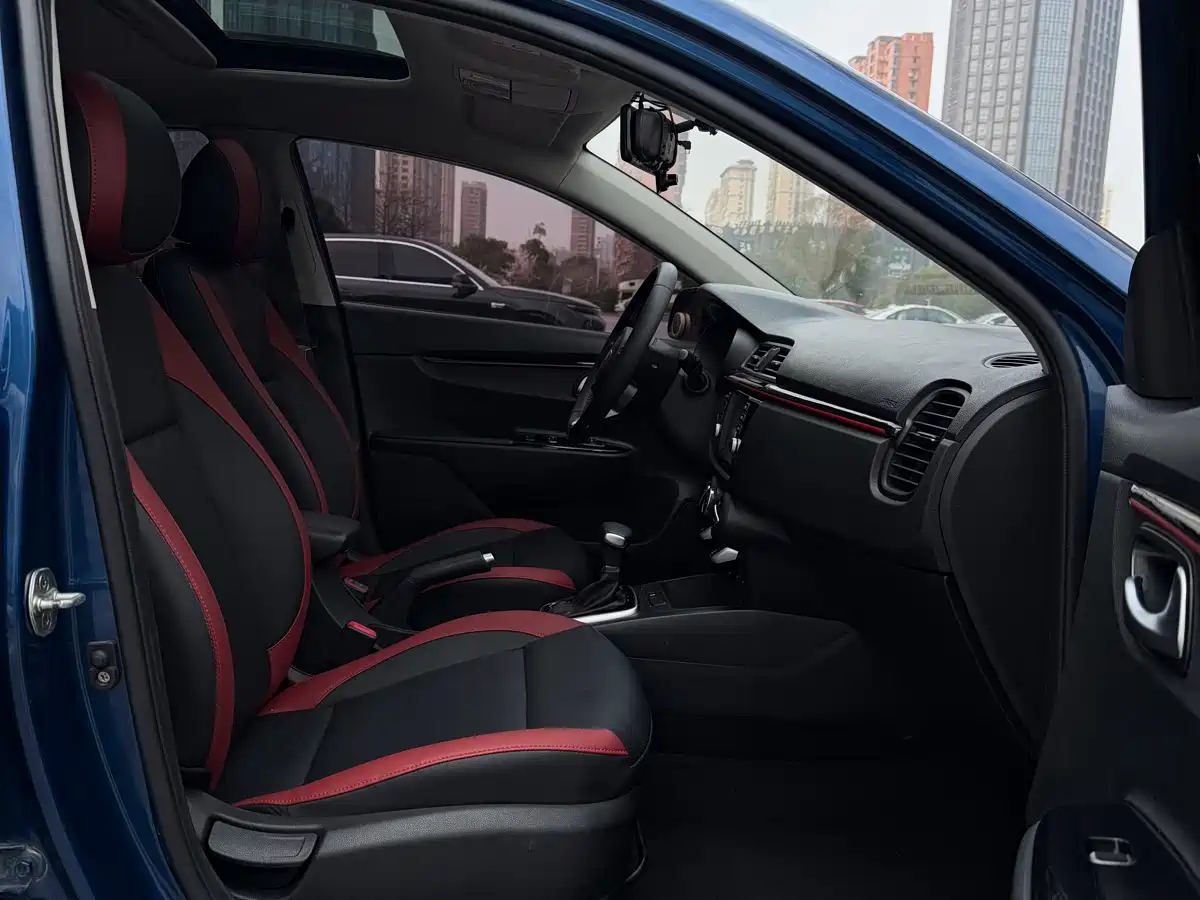Kia KX CROSS 2019 1.6L Automatic Smart Sunroof Edition China VI фото 8