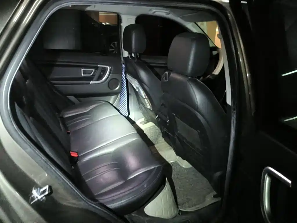 Фото 11 - Land Rover Discovery Sport