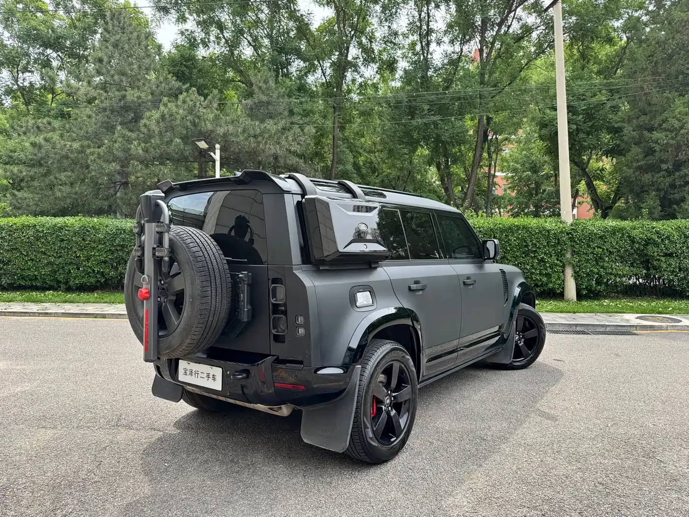 Land Rover Defender 2025 110 3.0T P400 X фото 5
