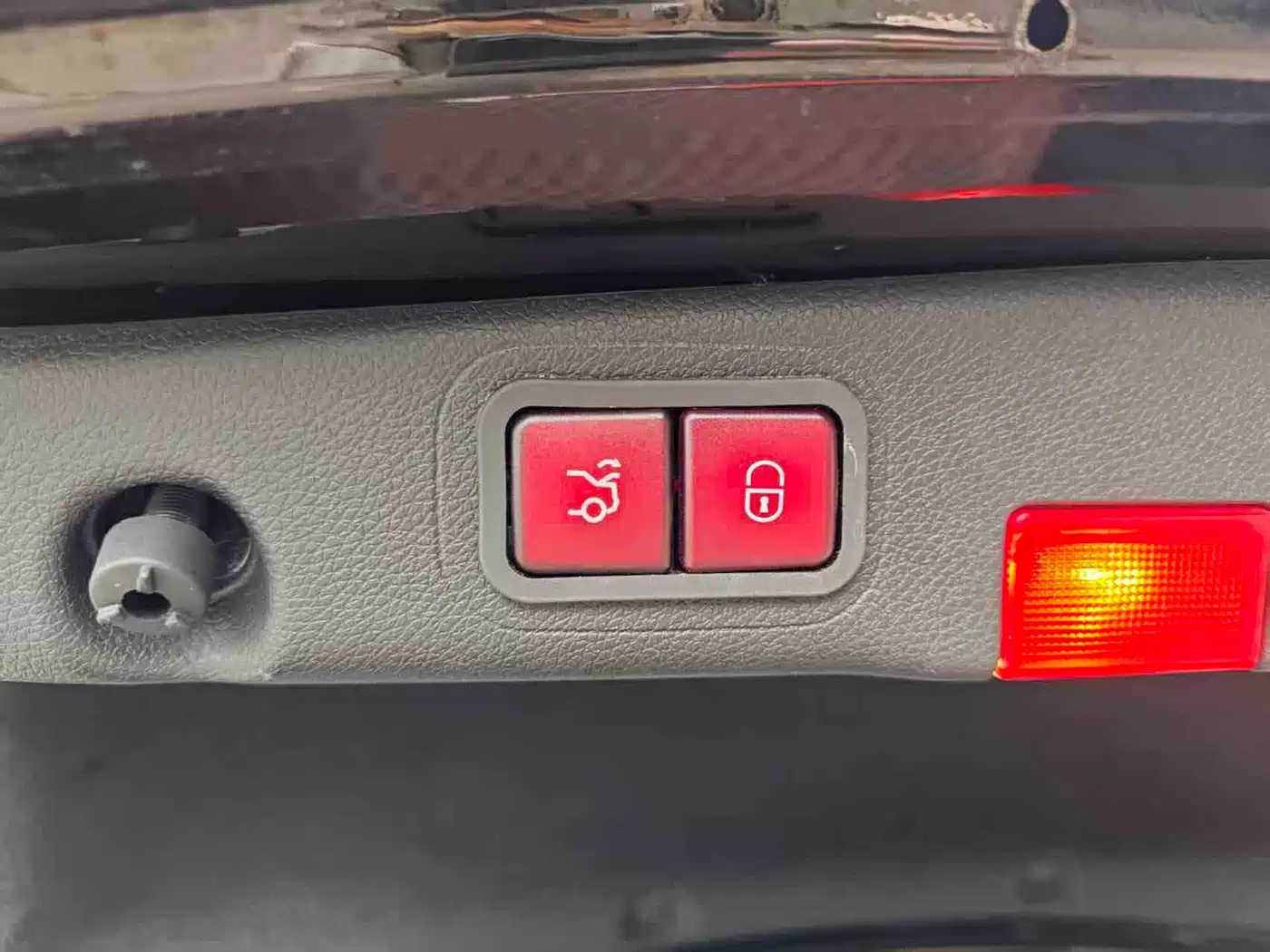 Mercedes-Benz E-Class 2016 E 200 L фото 8