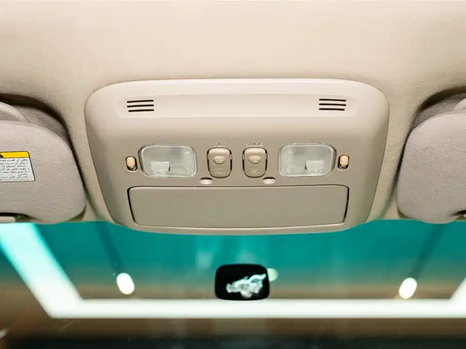 Toyota Land Cruiser (Import) фото 14