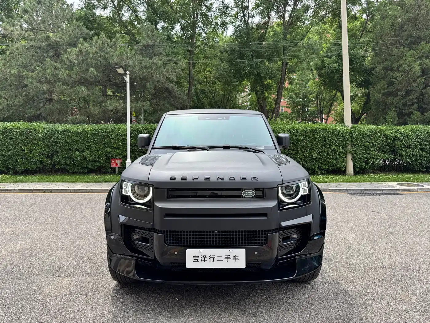 Land Rover Defender 2025 110 3.0T P400 X фото 2