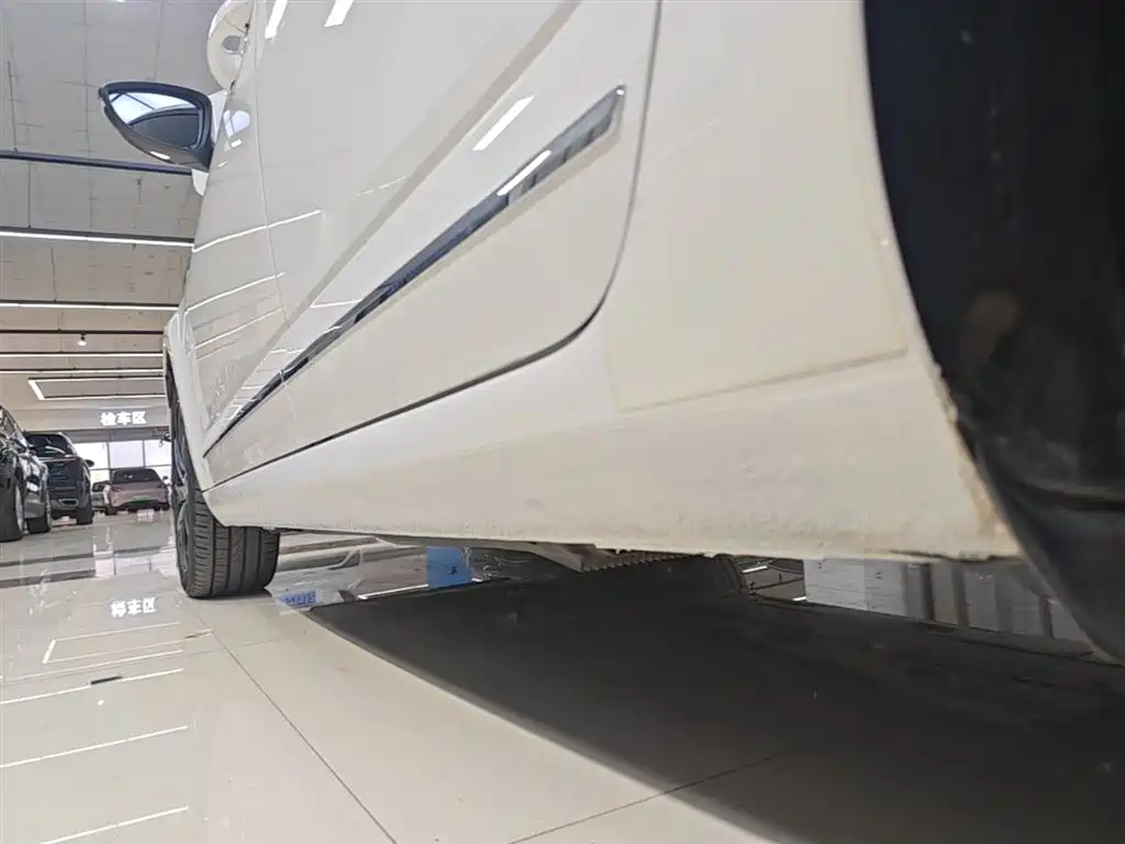 Škoda Octavia 2019 TSI280 DSG Luxury Edition фото 21