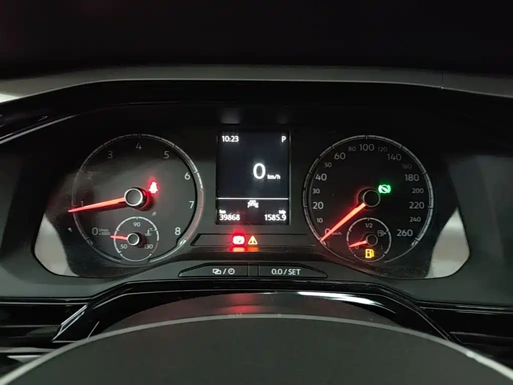 Volkswagen Polo 2021 Plus 1.5L Automatic Colorful Tech Edition фото 12