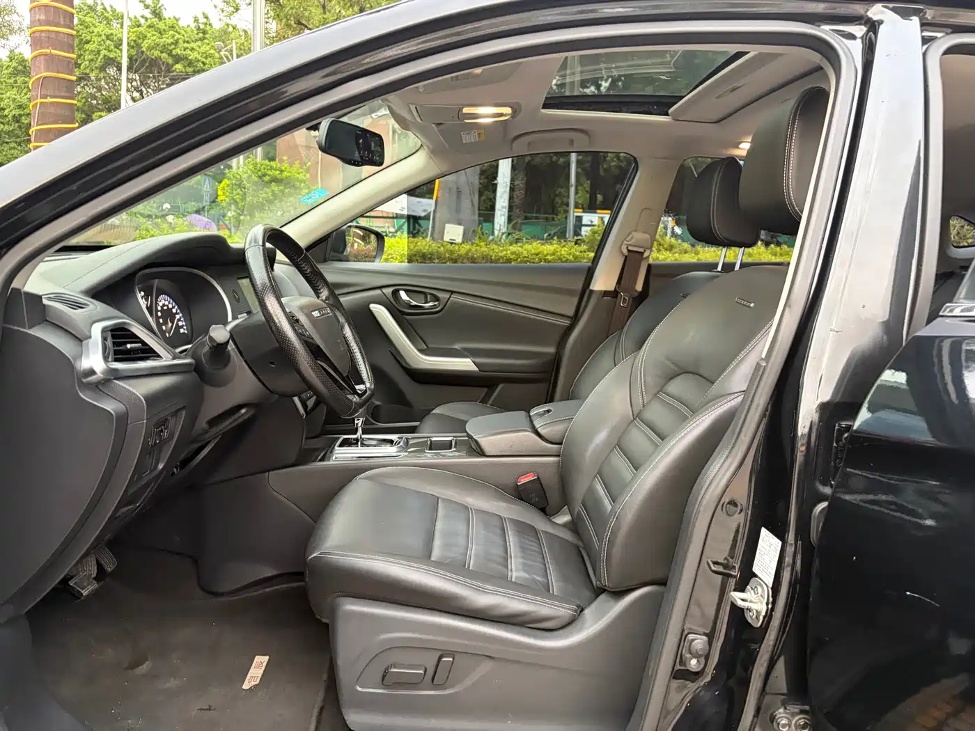 Venucia T90 2017 2017 2.0L CVT Smart Edition