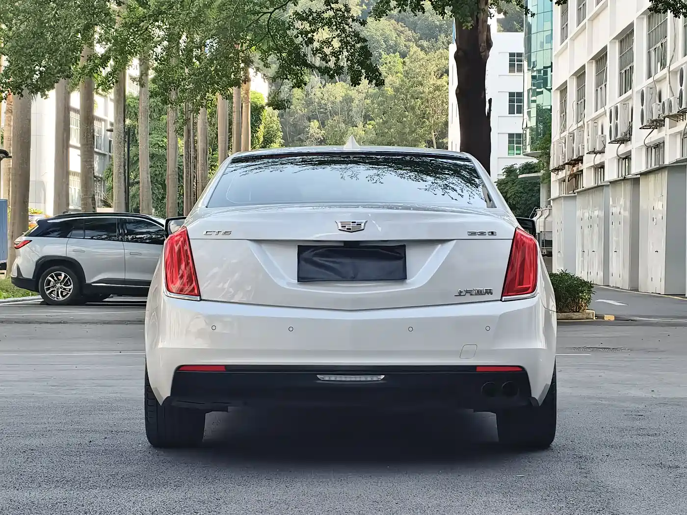 Cadillac CT6 2016 28T Platinum Edition фото 18