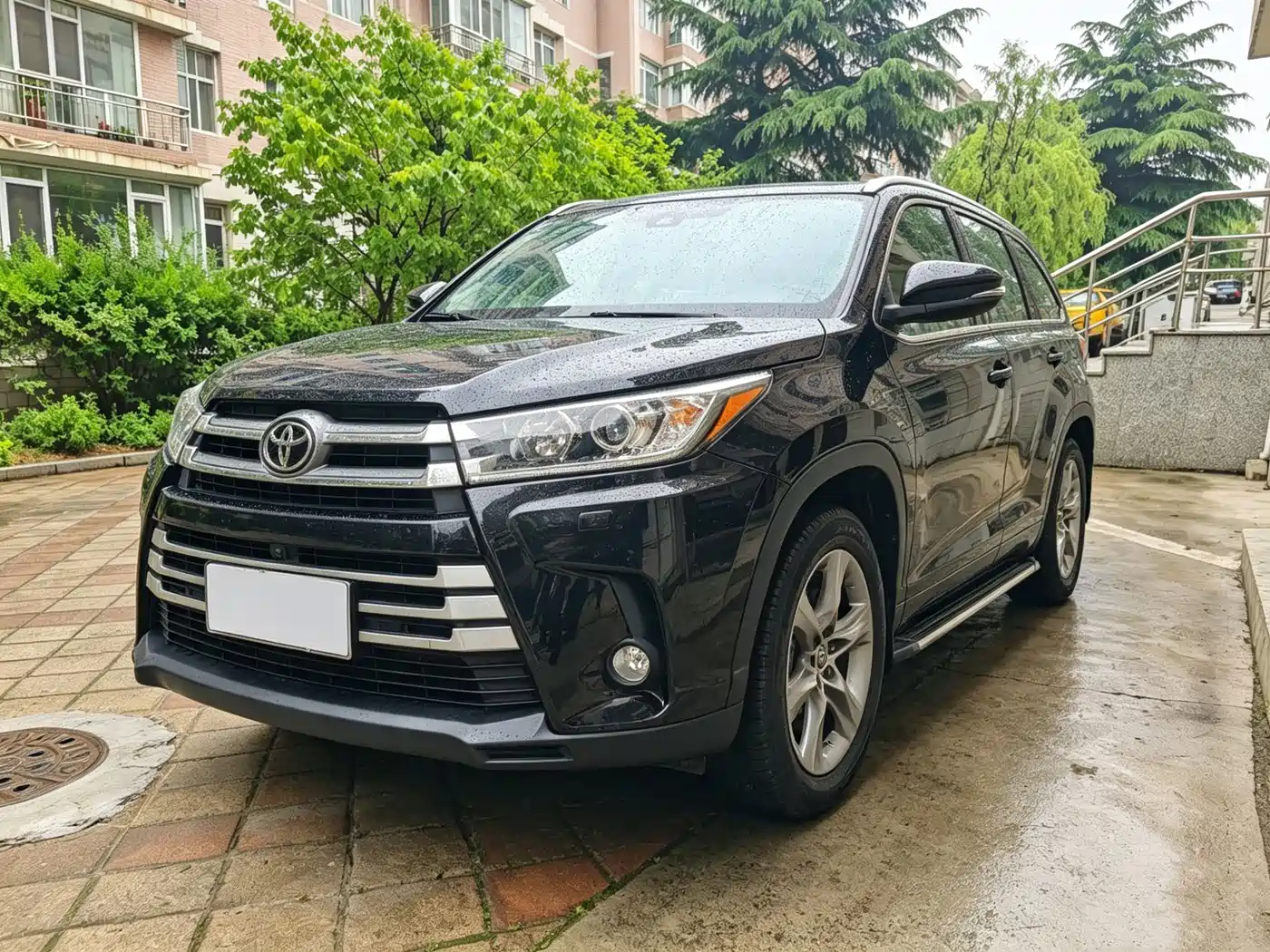 Toyota Highlander 2018 2.0T 4WD Ultimate 7-seater China VI