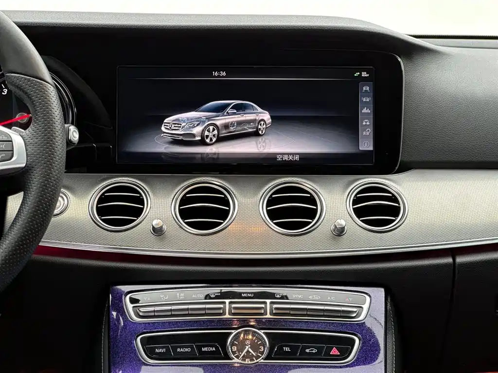 Mercedes-Benz E-Class 2017 E 200 Sport 4MATIC фото 10