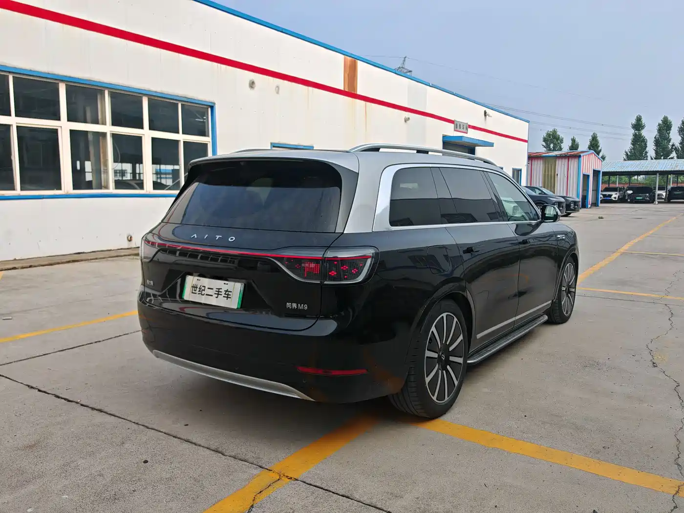 AITO Wenjie AITO M9 2024 Extended Range Ultra 42kWh 6-Seater фото 15