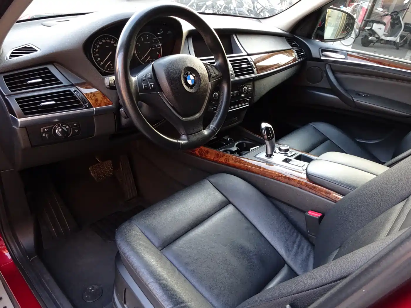 BMW X5 (Import) 2013 xDrive35i Leading фото 10