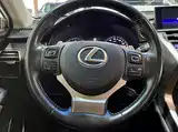 Фото 19 - Lexus NX