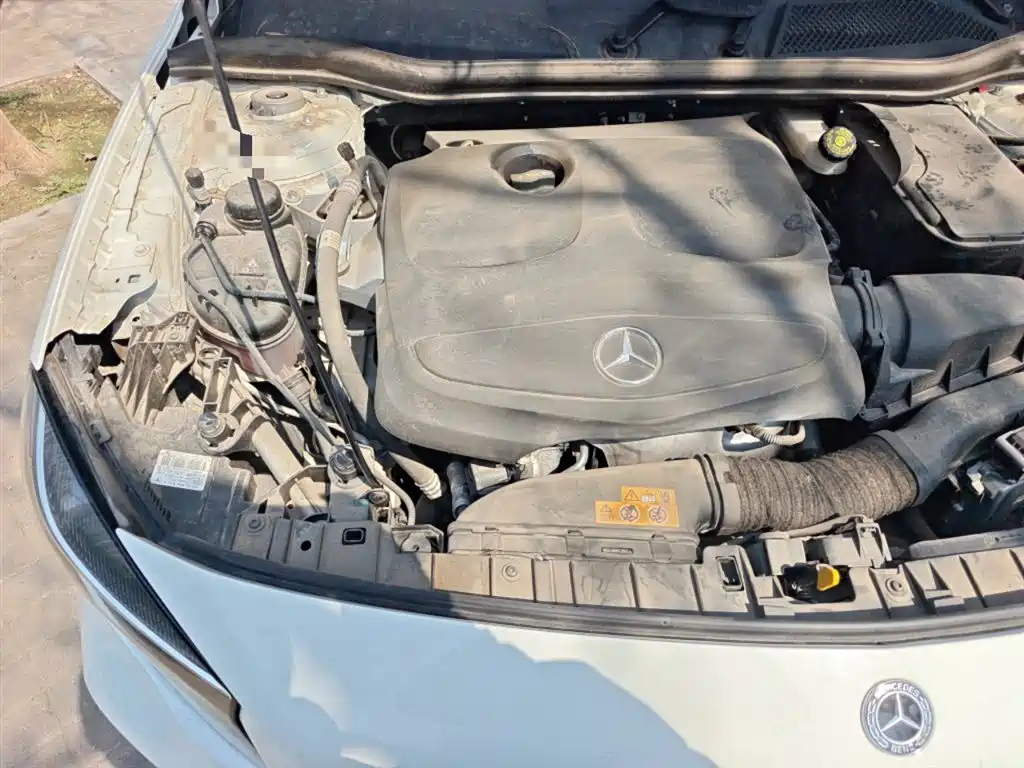 Mercedes-Benz GLA 2018 GLA 200 Dynamic фото 21