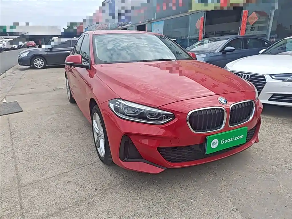 BMW 1 Series 2020 Model 120i M Sport Package фото 4