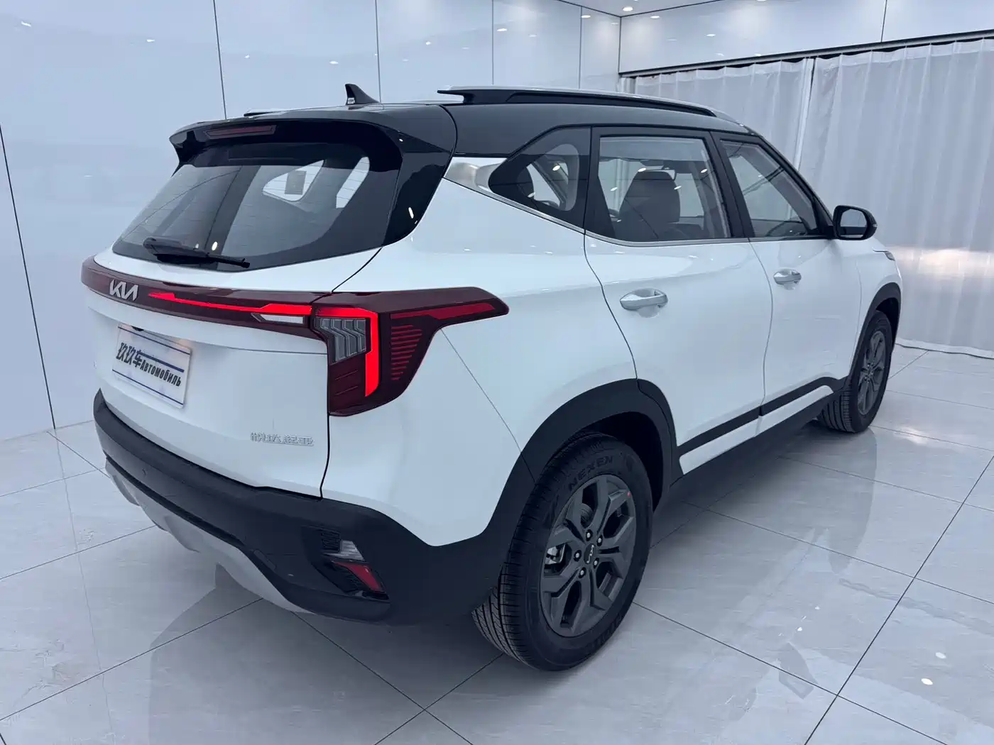Kia Seltos 2026 Model 1.5L IVT Luxury Comfort Edition фото 4
