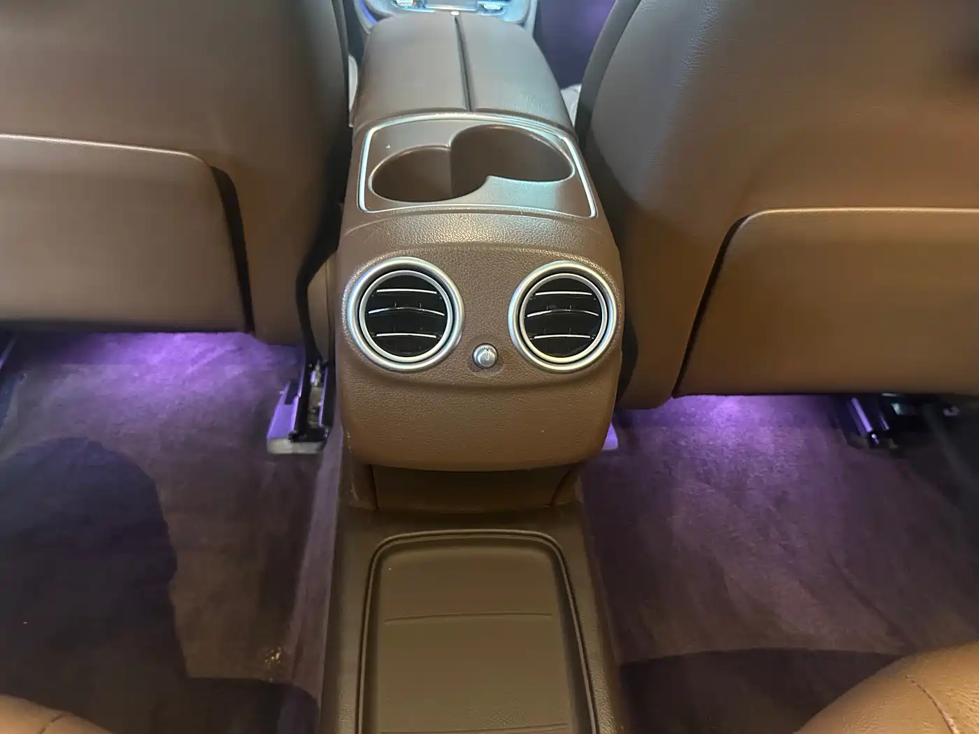 Mercedes-Benz E-Class 2019 E 300 L Luxury фото 10
