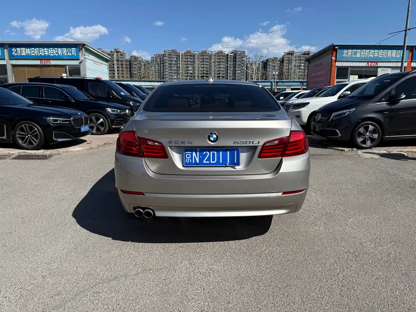 BMW 5 Series 2013 530Li Luxury фото 12