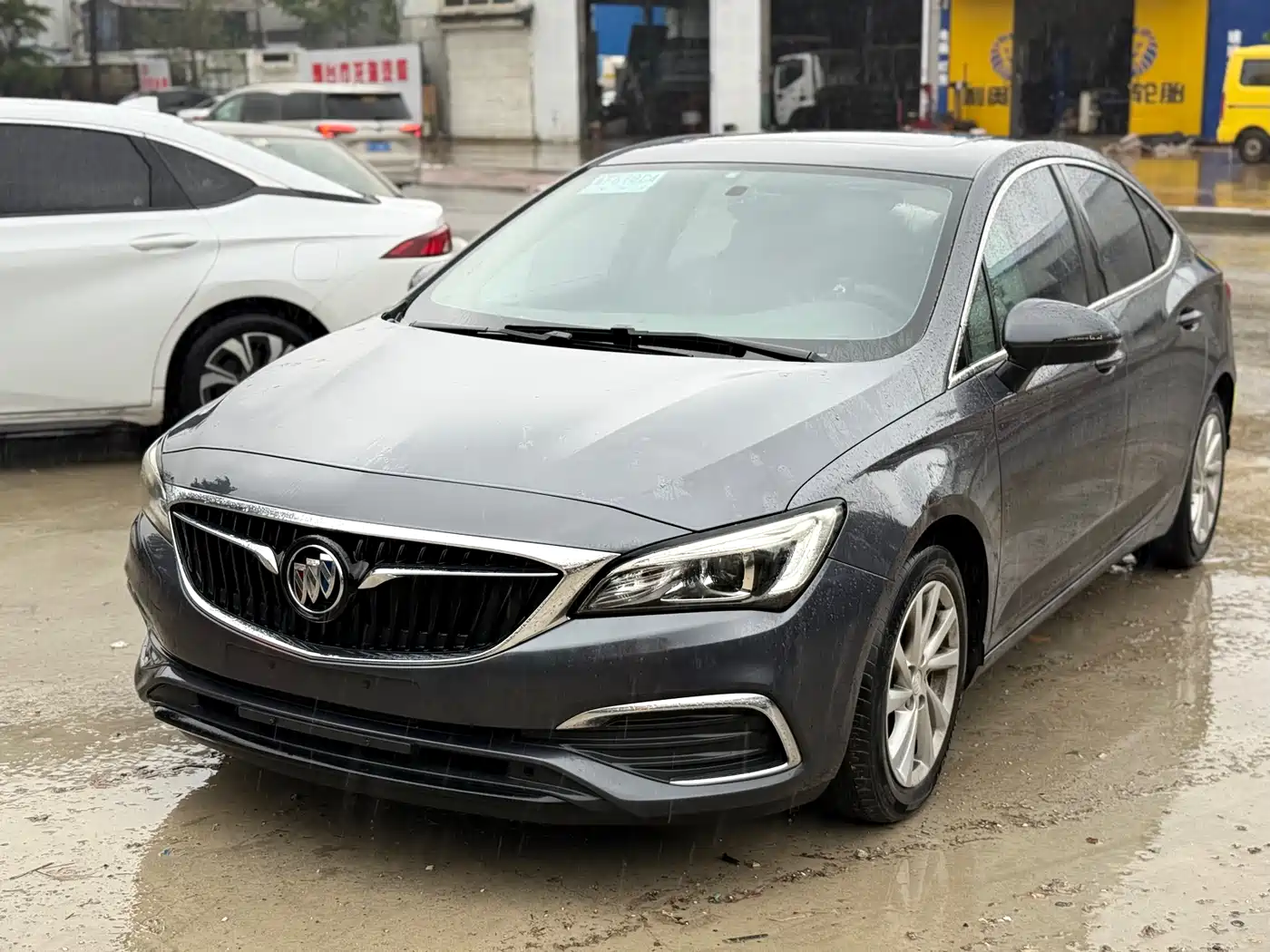 Buick Verano 2018 Sedan 15S Automatic Leading