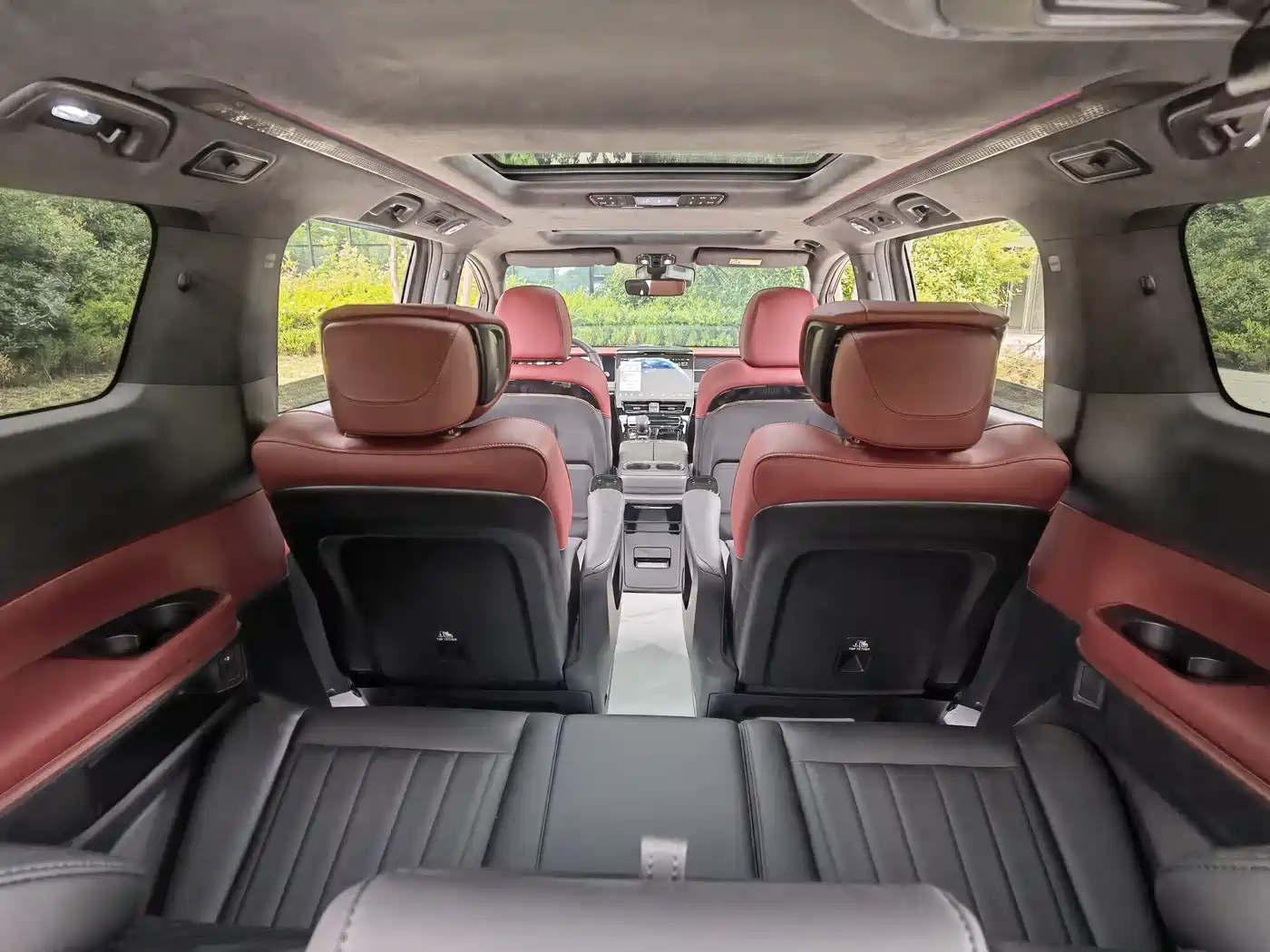 GAC Trumpchi Trumpchi M8 2024 Patriarch Series 400T Ultimate Edition фото 20