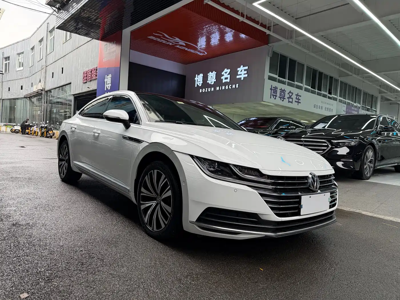 Volkswagen FAW-Volkswagen CC 2020 330TSI Glamour Version China VI фото 3