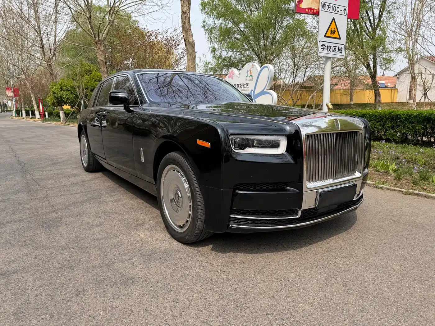 Rolls-Royce Phantom 2004 Model 6.7L Standard Version фото 2