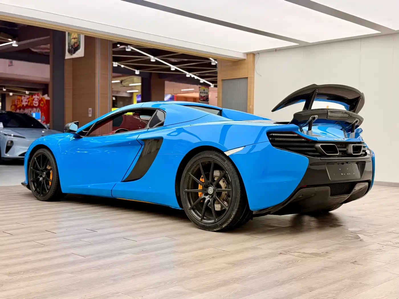 McLaren 12C 2013 3.8T SPIDER 50th Anniversary Edition фото 14