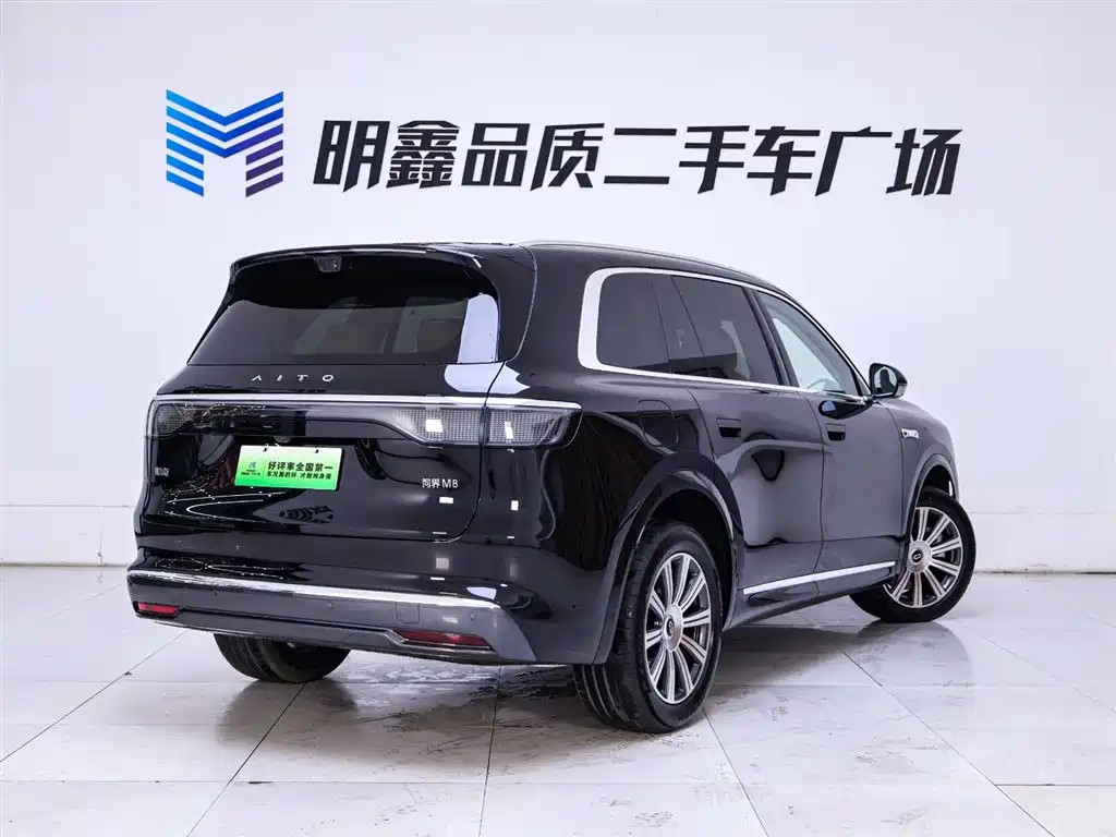 AITO Wenjie AITO M8 2025 Model Extended Range Max+ Edition 53.4kWh 6-Seater фото 7