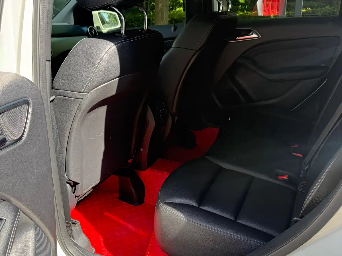 Mercedes-Benz B-Class 2015 B 200 Style фото 10