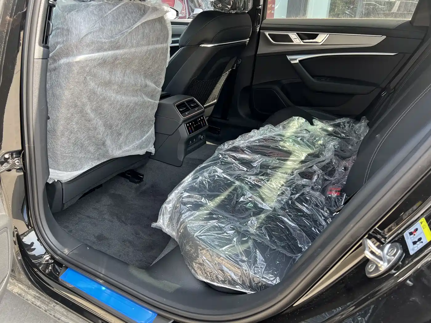 Audi A6L 2025 45 TFSI Premium Sport фото 10