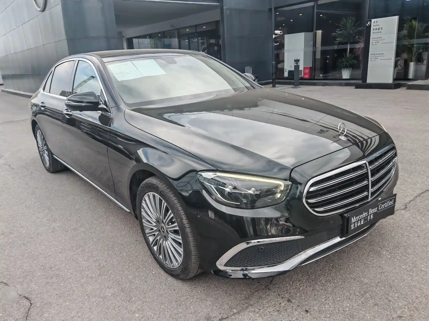 MERCEDES-BENZ E CLASS