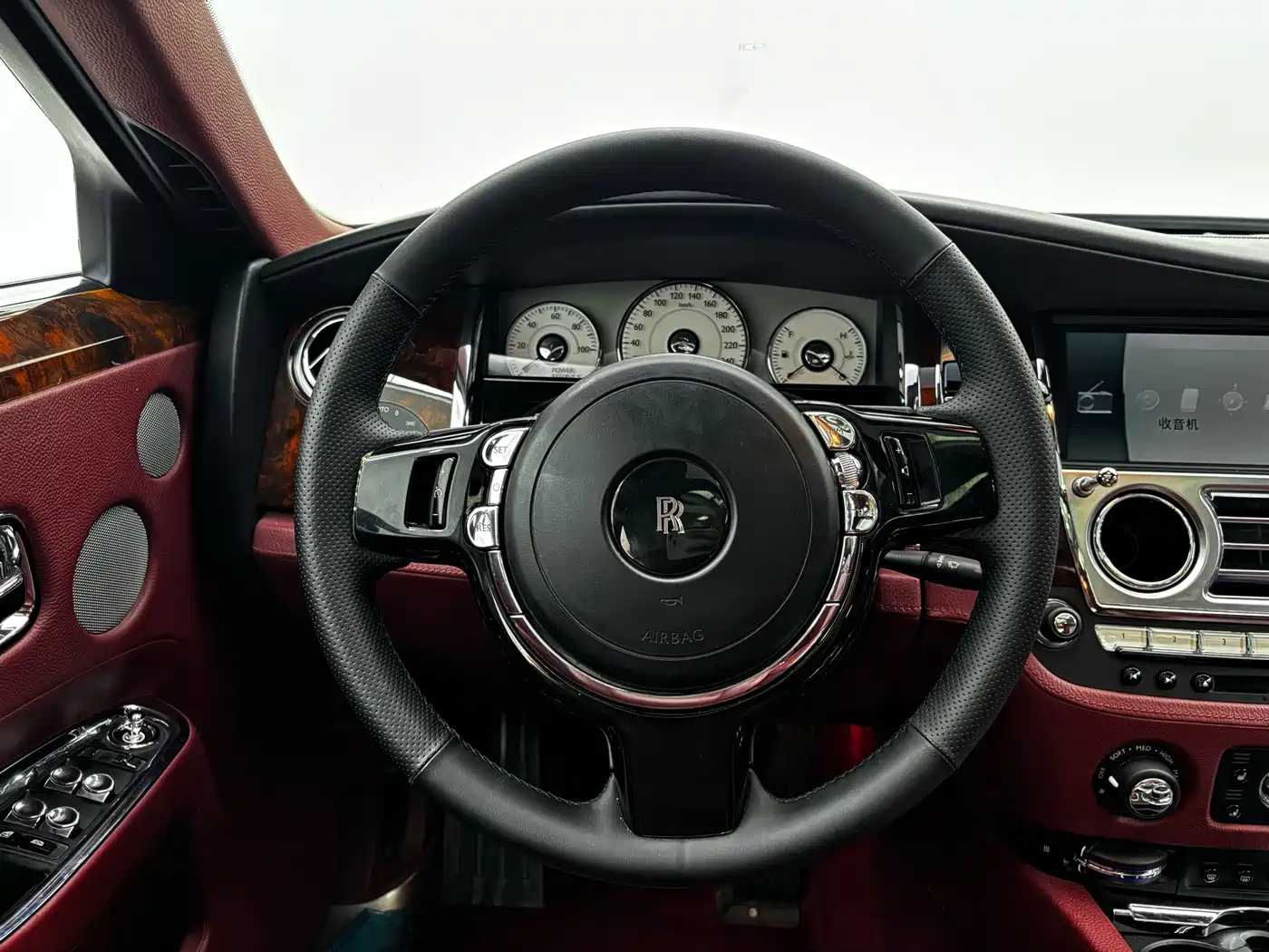 Rolls-Royce Ghost 2016 2014 6.6T Extended Edition