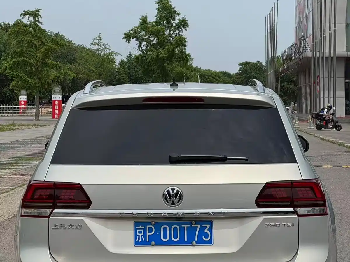 Volkswagen Teramont 2017 380TSI 4WD Luxury Edition фото 6
