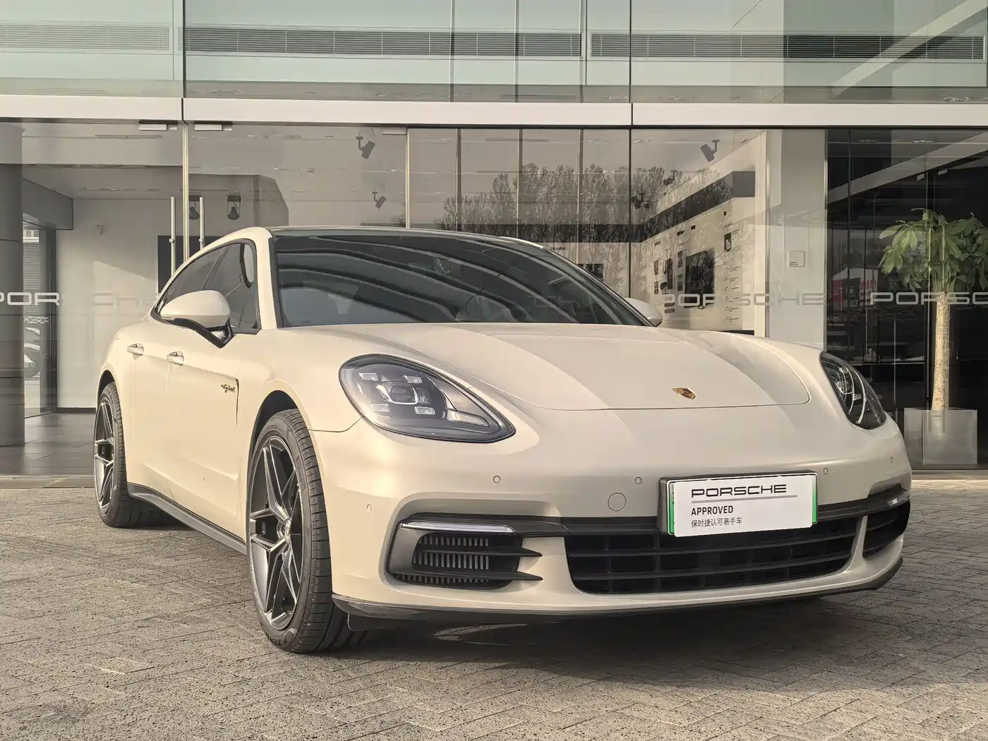 PORSCHE PANAMERA NEW ENERGY
