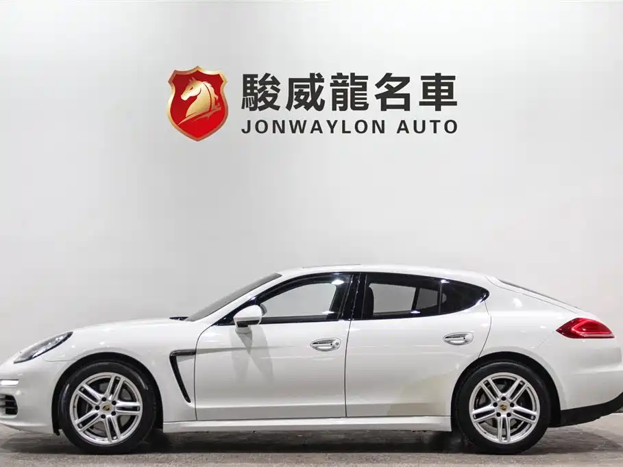 Porsche Panamera 2014 Panamera 3.0T фото 3