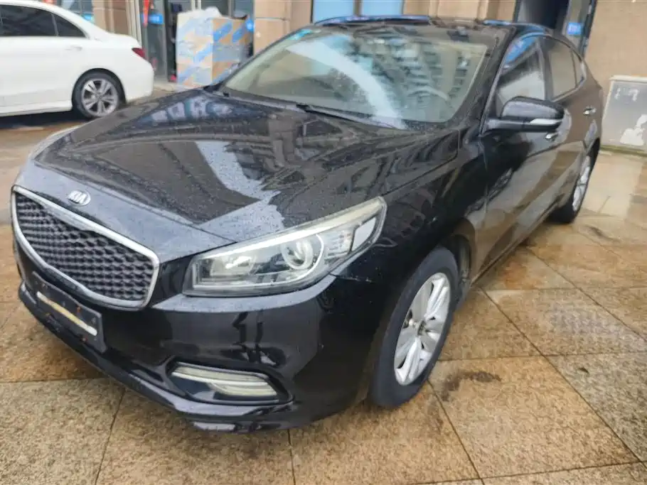 Kia K4 2014 1.8L Automatic GLS