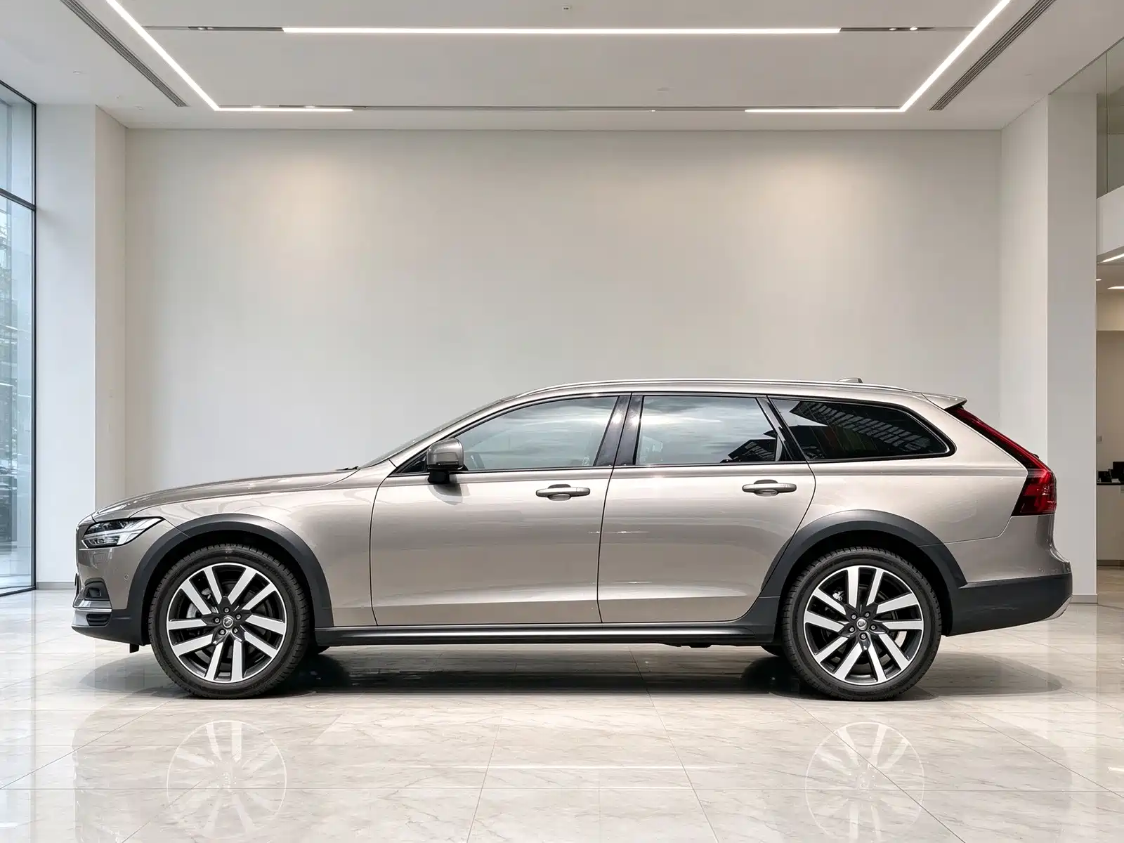 Photo 8 - Volvo V90